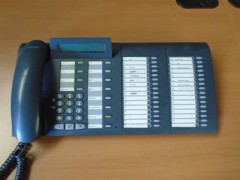 Siemens telefoon centrale met toestellen compleet